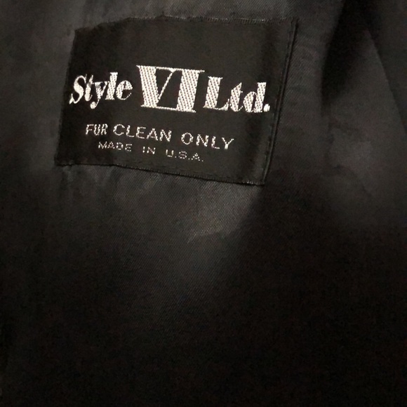 Beautiful faux fur coat large with collar - Picture 3 of 3